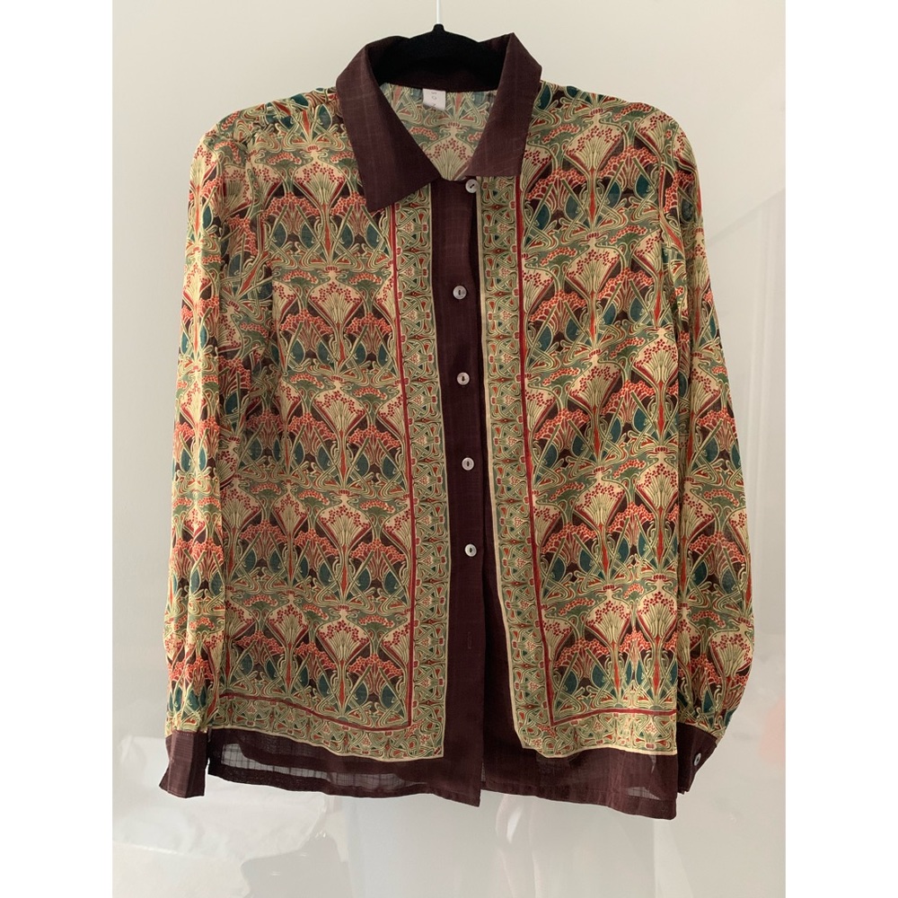Vintage vibe blouse